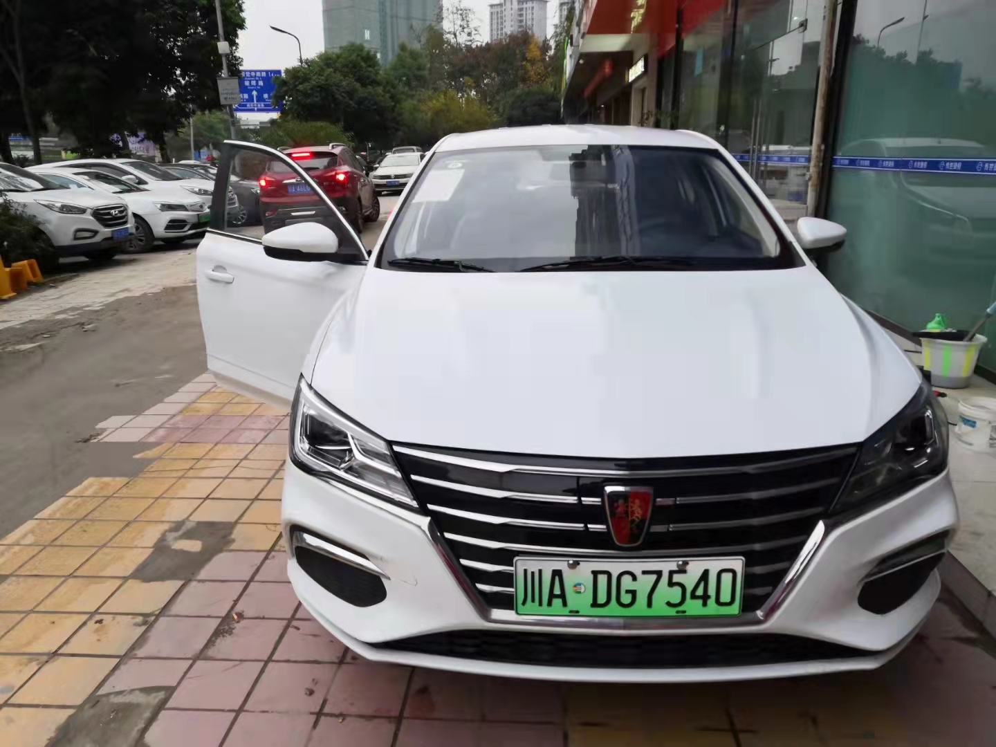 榮威Ei5 續航400