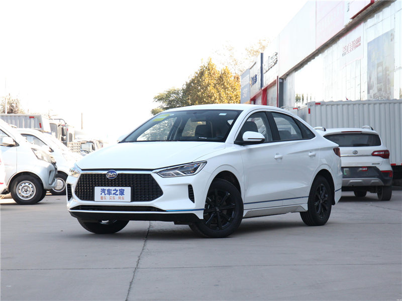 比亞迪e2續航300